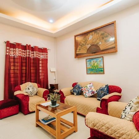 Bahay Ni Kikay Vacation Rental - Wifi Included General Santos City エクステリア 写真