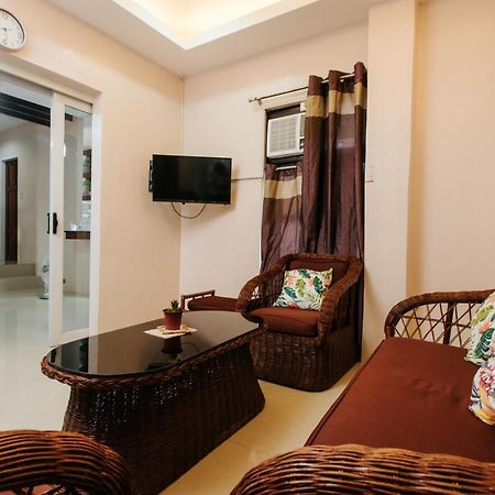 Bahay Ni Kikay Vacation Rental - Wifi Included General Santos City エクステリア 写真